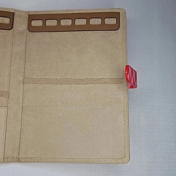 Stella & Dot Pink and Red Leather Jewelry Travel and Display Binder - Picture 3 of 15